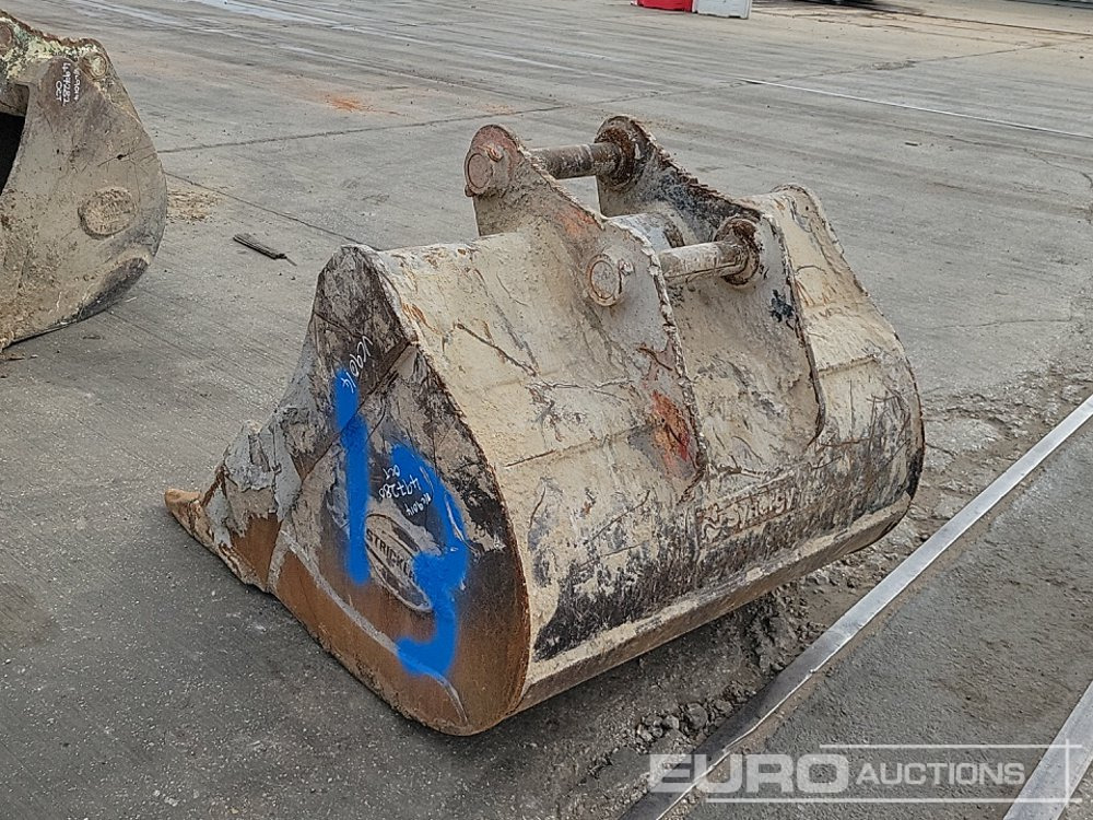 Strickland 48" Digging Bucket 65mm Pin to suit 13 Ton Excavator - Godet: photos 3 Strickland 48" Digging Bucket 65mm Pin to suit 13 Ton Excavator - Godet: photos 3