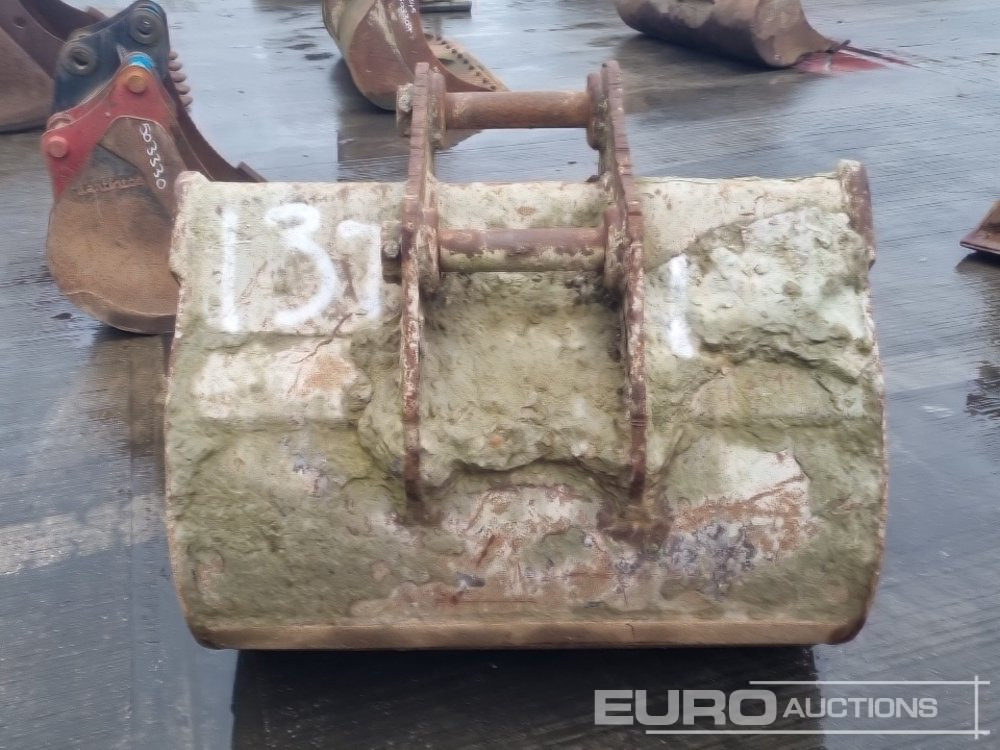 Strickland 48" Digging Bucket 65mm Pin to suit 13 Ton Excavator - Godet: photos 4 Strickland 48" Digging Bucket 65mm Pin to suit 13 Ton Excavator - Godet: photos 4