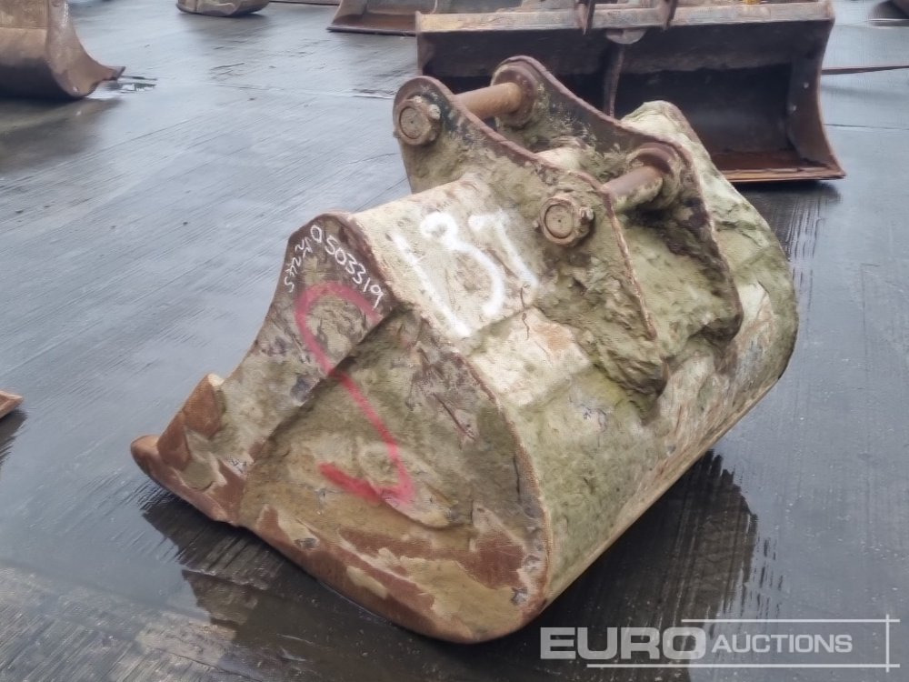 Strickland 48" Digging Bucket 65mm Pin to suit 13 Ton Excavator - Godet: photos 3 Strickland 48" Digging Bucket 65mm Pin to suit 13 Ton Excavator - Godet: photos 3