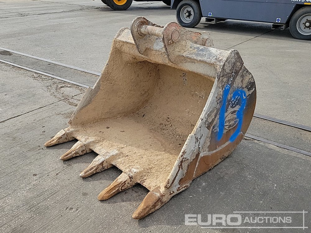 Strickland 48" Digging Bucket 65mm Pin to suit 13 Ton Excavator - Godet: photos 1 Strickland 48" Digging Bucket 65mm Pin to suit 13 Ton Excavator - Godet: photos 1