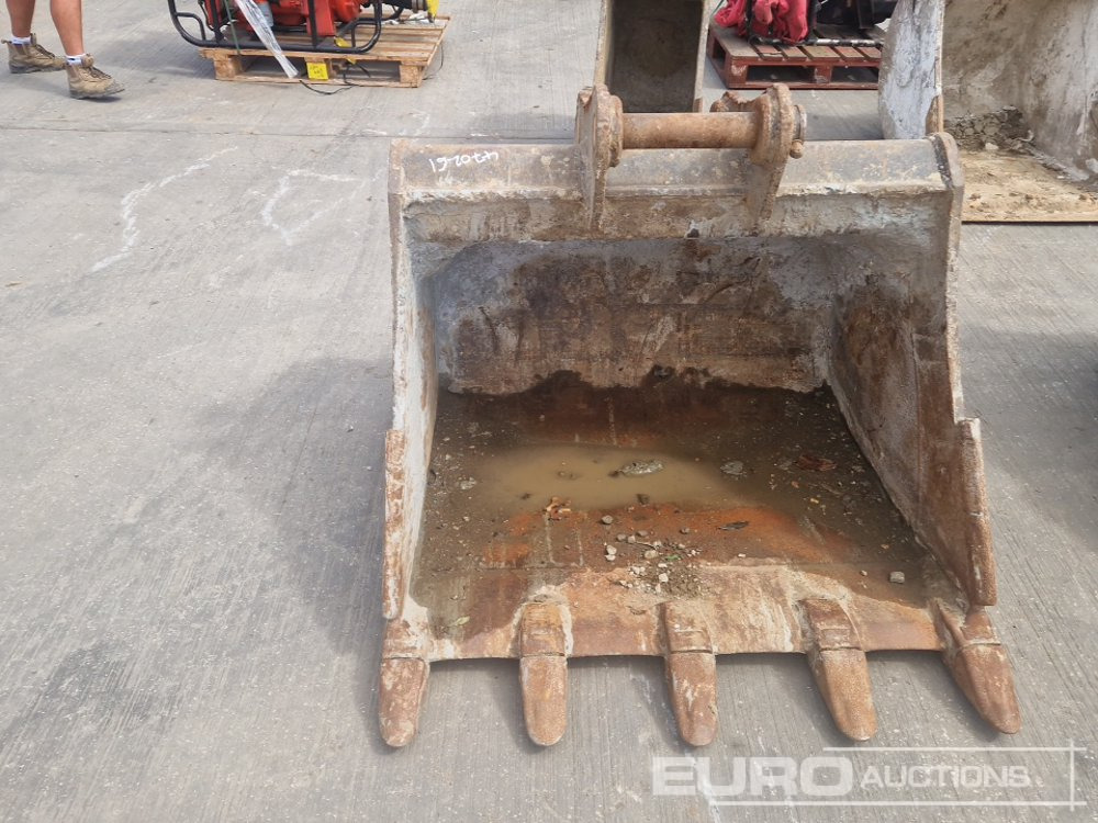 Godet Strickland 48" Digging Bucket 65mm Pin to suit 13 Ton Excavator: photos 8