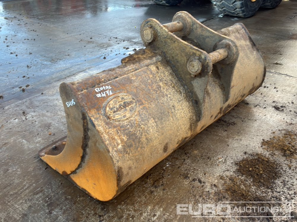 Strickland 84" Ditching Bucket 80mm Pin to suit 20 Ton Excavator - Godet: photos 5 Strickland 84" Ditching Bucket 80mm Pin to suit 20 Ton Excavator - Godet: photos 5