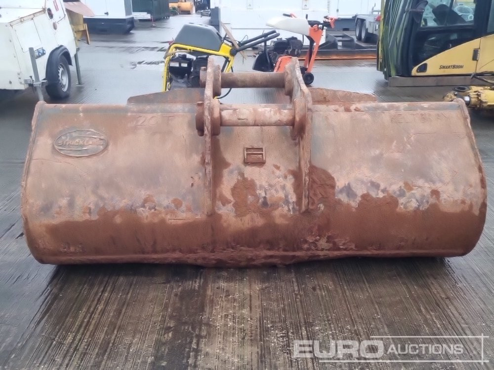 Strickland 84" Ditching Bucket 80mm Pin to suit 20 Ton Excavator - Godet: photos 4 Strickland 84" Ditching Bucket 80mm Pin to suit 20 Ton Excavator - Godet: photos 4