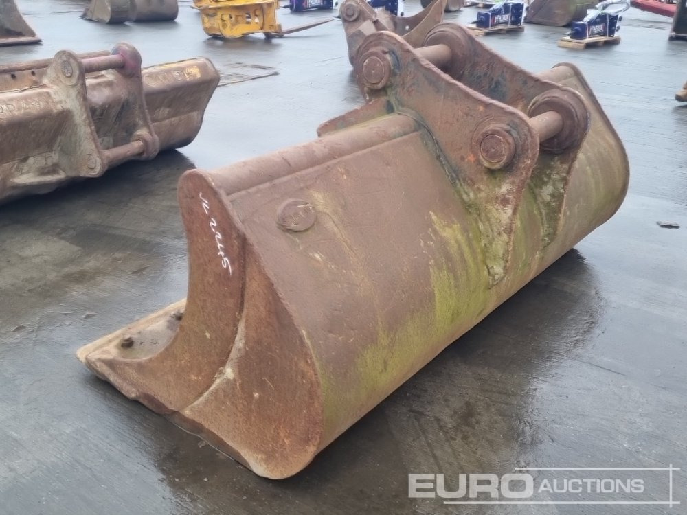 Strickland 84" Ditching Bucket 80mm Pin to suit 20 Ton Excavator - Godet: photos 3 Strickland 84" Ditching Bucket 80mm Pin to suit 20 Ton Excavator - Godet: photos 3