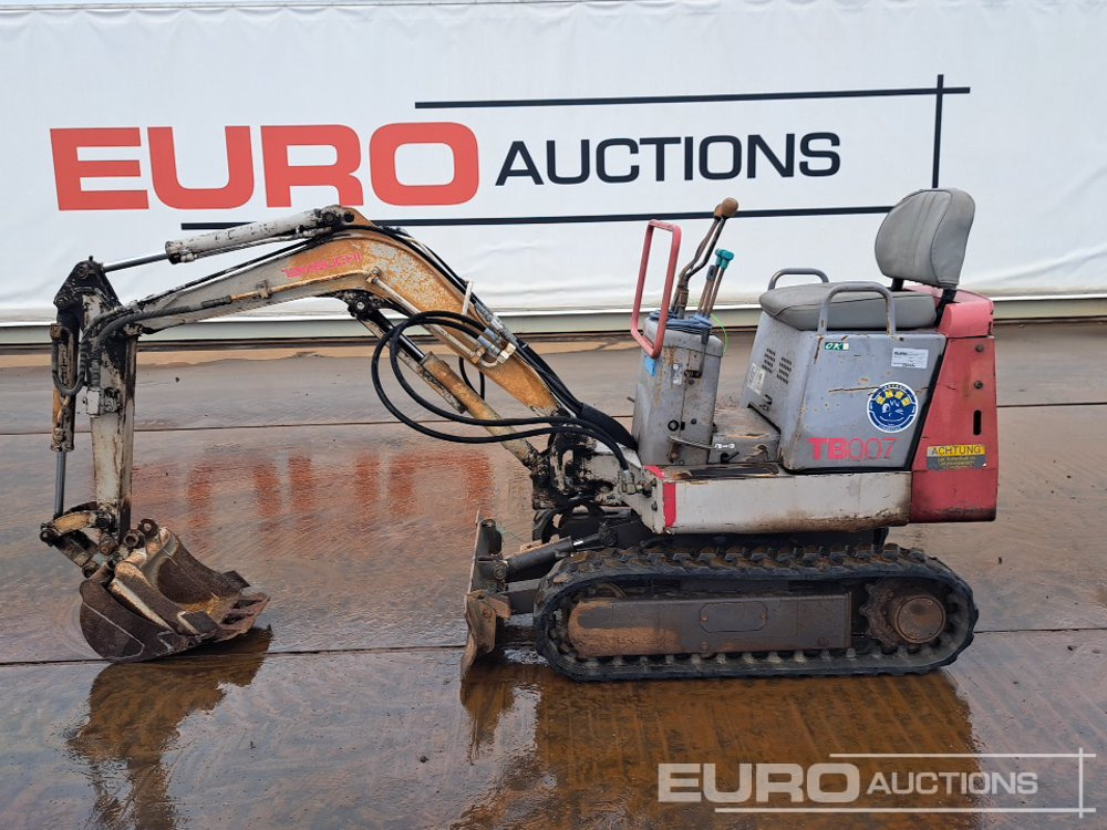 Takeuchi TB007 - Mini pelle: photos 2 Takeuchi TB007 - Mini pelle: photos 2