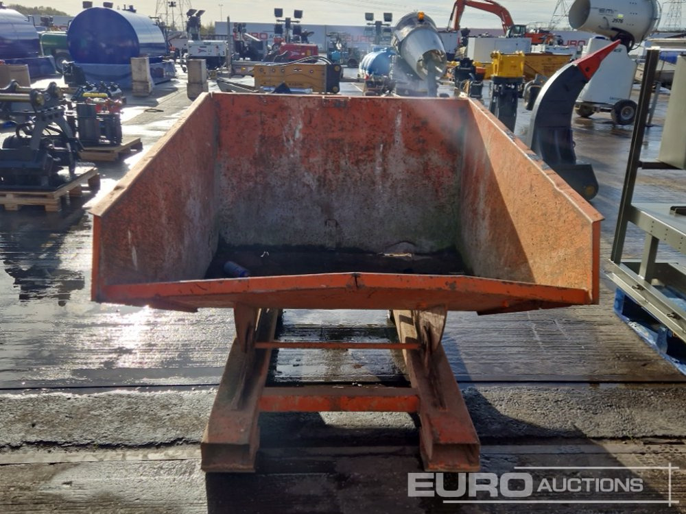 Tipping Skip to suit Forklift - Benne basculante: photos 2 Tipping Skip to suit Forklift - Benne basculante: photos 2
