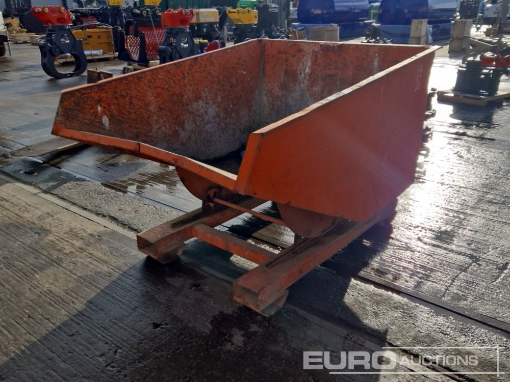Tipping Skip to suit Forklift - Benne basculante: photos 3 Tipping Skip to suit Forklift - Benne basculante: photos 3