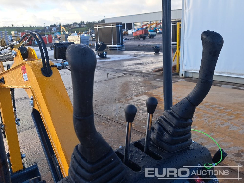 Mini pelle Unused 2025 Infront YFE10: photos 27