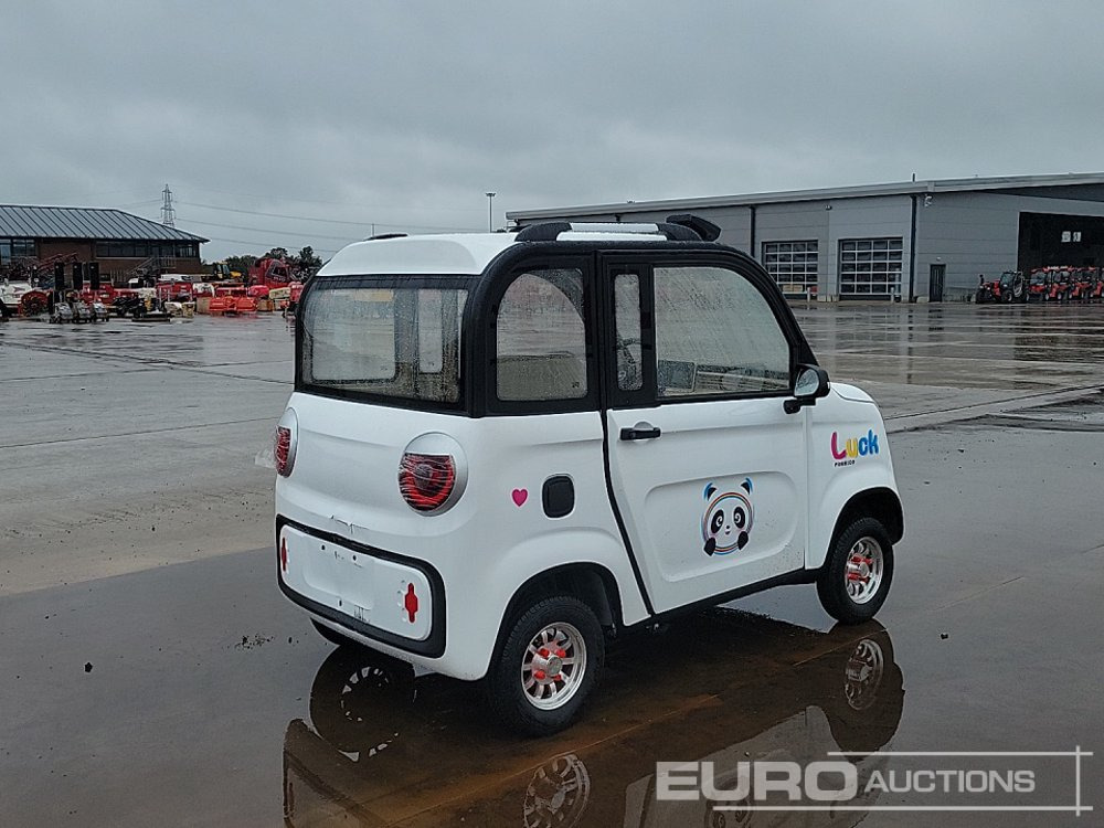 Unused 2025 Pengli Brand Electric 4 Seater Vehicle, Reverse Camera - Voiturette de golf: photos 5 Unused 2025 Pengli Brand Electric 4 Seater Vehicle, Reverse Camera - Voiturette de golf: photos 5