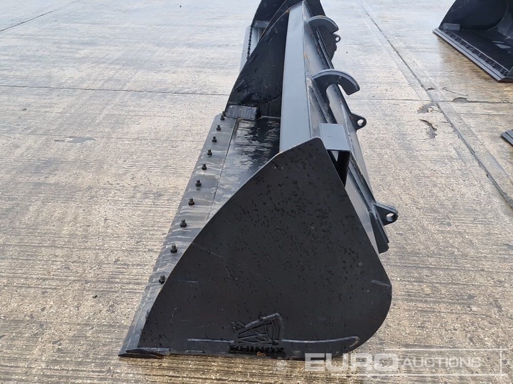 Unused 2026 Rhinox 90" Loading Bucket to suit Telehandler - Godet: photos 2 Unused 2026 Rhinox 90" Loading Bucket to suit Telehandler - Godet: photos 2