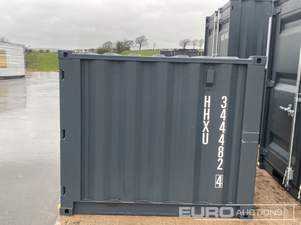 Unused 5' 8" x 4' 10" Container (Cannot Be Reconsigned) - Conteneur maritime: photos 2 Unused 5' 8" x 4' 10" Container (Cannot Be Reconsigned) - Conteneur maritime: photos 2