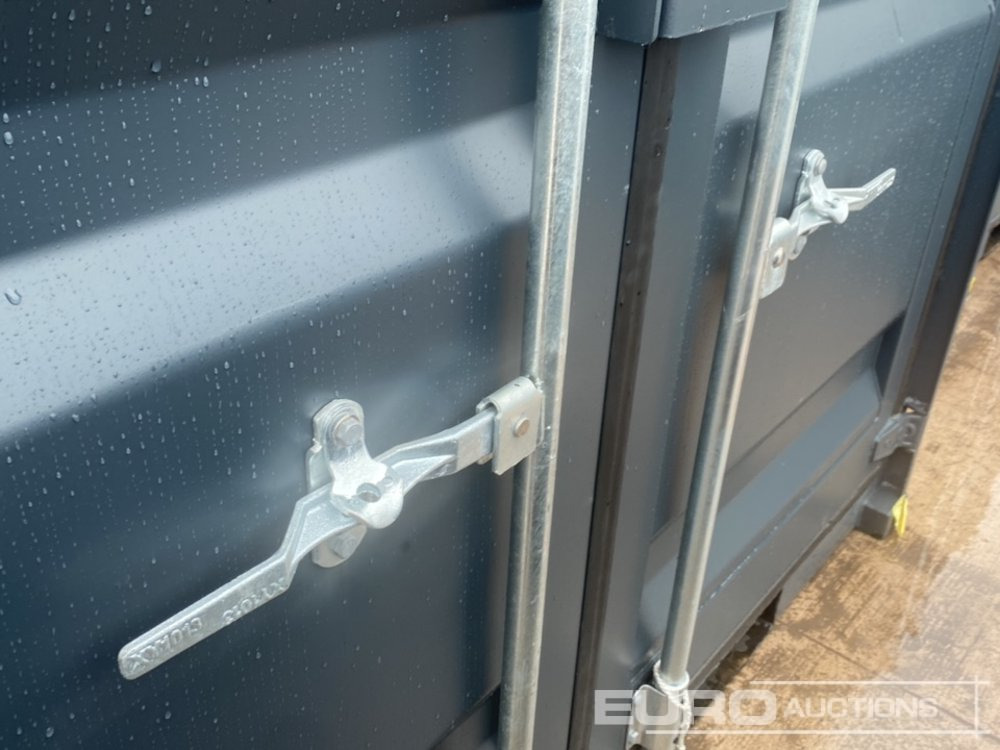 Unused 9' x 7' 4" Container, Side Door & Window (Cannot Be Reconsigned) - Conteneur maritime: photos 5 Unused 9' x 7' 4" Container, Side Door & Window (Cannot Be Reconsigned) - Conteneur maritime: photos 5