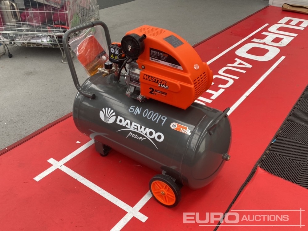 Unused Daewoo DAAC100CV 100 Litre 230 Volt Compressor - Compresseur d'air: photos 2 Unused Daewoo DAAC100CV 100 Litre 230 Volt Compressor - Compresseur d'air: photos 2