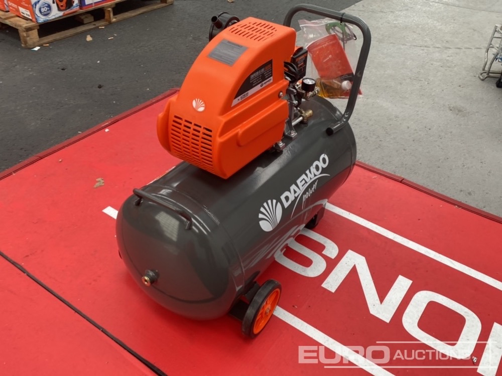 Unused Daewoo DAAC100CV 100 Litre 230 Volt Compressor - Compresseur d'air: photos 5 Unused Daewoo DAAC100CV 100 Litre 230 Volt Compressor - Compresseur d'air: photos 5