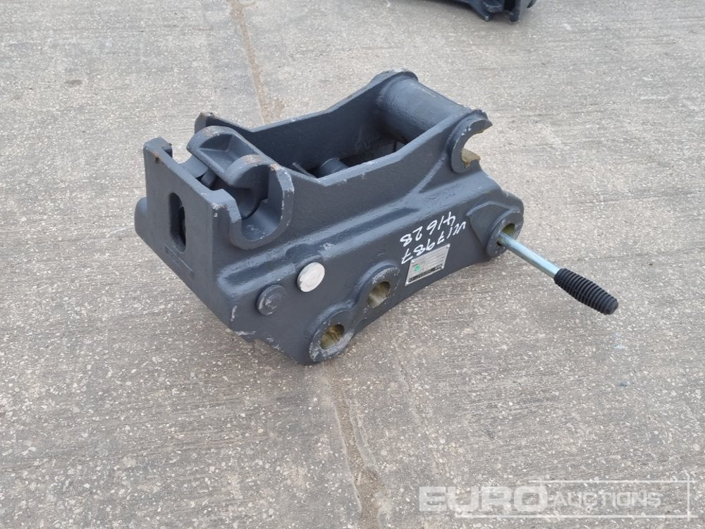 Unused Miller Manual QH 45mm Pin to suit 4-6 Ton Excavator - Attache rapide: photos 1 Unused Miller Manual QH 45mm Pin to suit 4-6 Ton Excavator - Attache rapide: photos 1