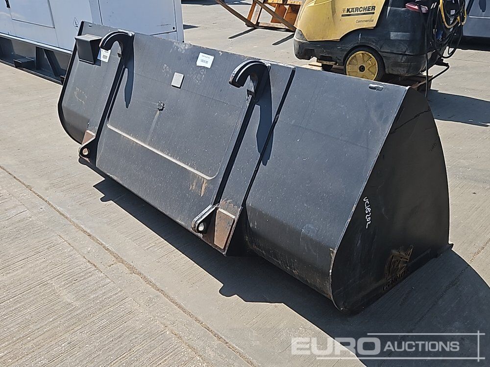Unused Rhinox 90" Loading Bucket to suit Telehandler - Godet: photos 5 Unused Rhinox 90" Loading Bucket to suit Telehandler - Godet: photos 5