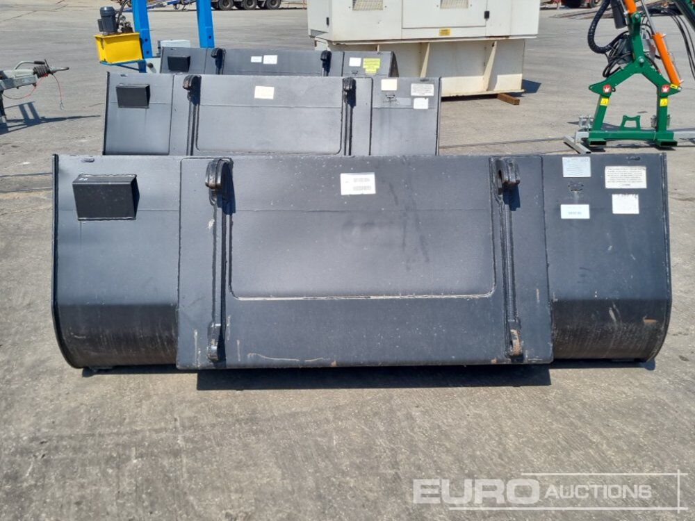 Unused Rhinox 90" Loading Bucket to suit Telehandler - Godet: photos 4 Unused Rhinox 90" Loading Bucket to suit Telehandler - Godet: photos 4