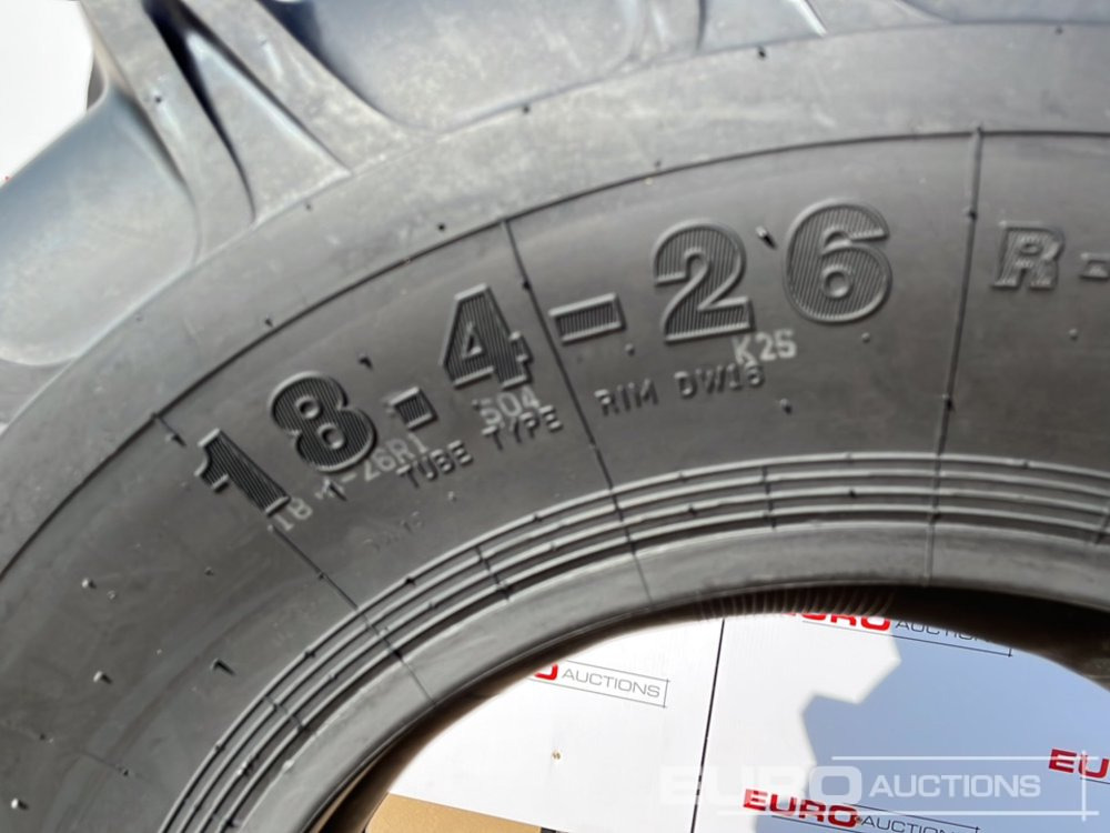 Unused Top Trust 18.4-26-10PR R1 Backhoe Loader Tyre (2 of) - Pneu: photos 4 Unused Top Trust 18.4-26-10PR R1 Backhoe Loader Tyre (2 of) - Pneu: photos 4