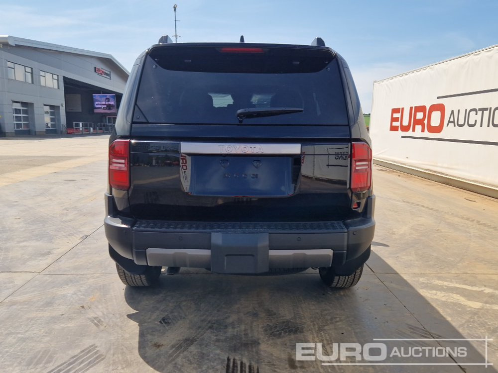 Unused Toyota Land Cruiser - SUV: photos 4 Unused Toyota Land Cruiser - SUV: photos 4