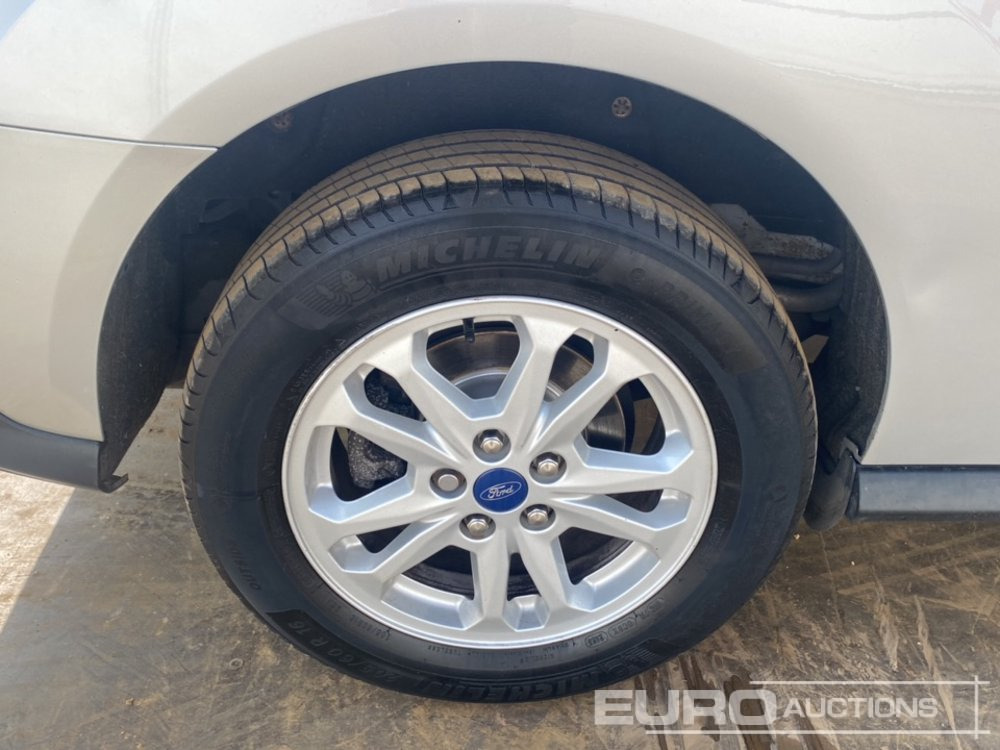 Véhicule utilitaire 2021 Ford Transit Connect 200: photos 11