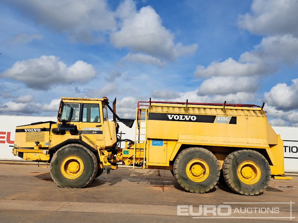 Volvo A25C - Tombereau articulé: photos 2 Volvo A25C - Tombereau articulé: photos 2