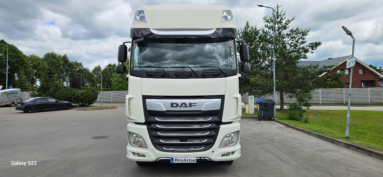 DAF XF 106.480 Superspace - Tracteur routier: photos 5 DAF XF 106.480 Superspace - Tracteur routier: photos 5