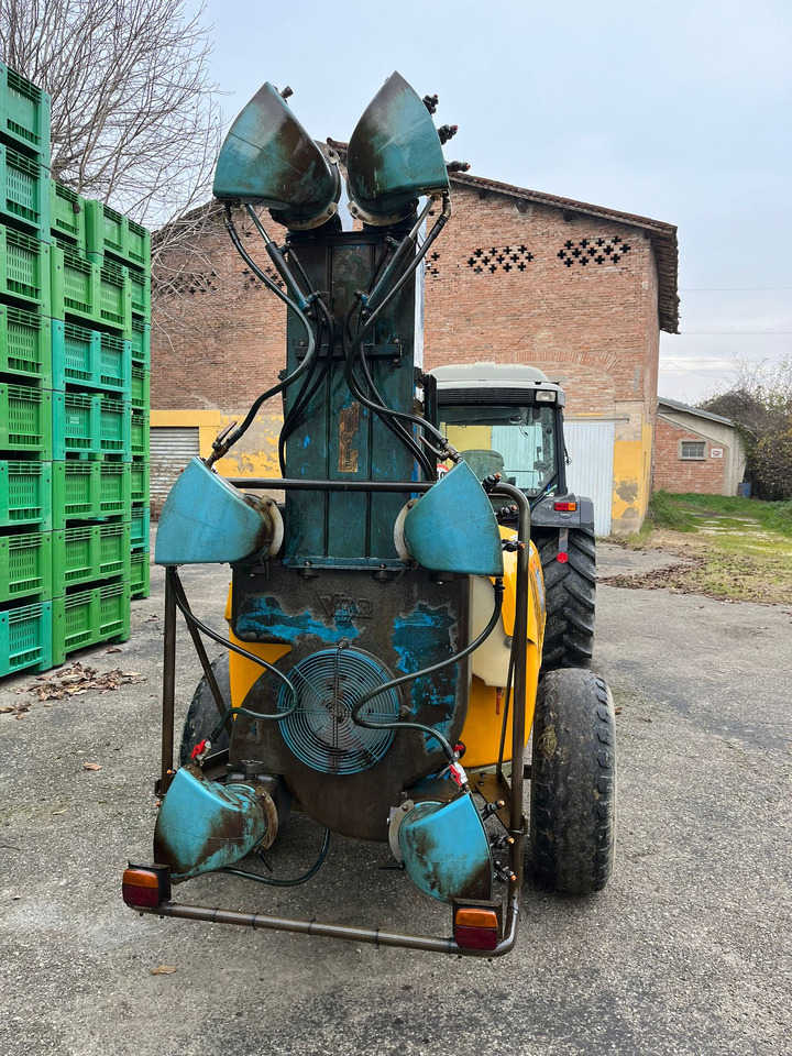 Atomizzatore usato Vicar ATV 15.470.M10 - Pulvérisateur traîné: photos 4 Atomizzatore usato Vicar ATV 15.470.M10 - Pulvérisateur traîné: photos 4