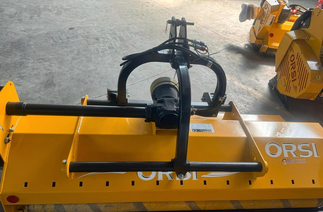 Orsi trincia posteriore nuova Dynamic Hardox 2250 - Broyeur à axe horizontal: photos 2 Orsi trincia posteriore nuova Dynamic Hardox 2250 - Broyeur à axe horizontal: photos 2