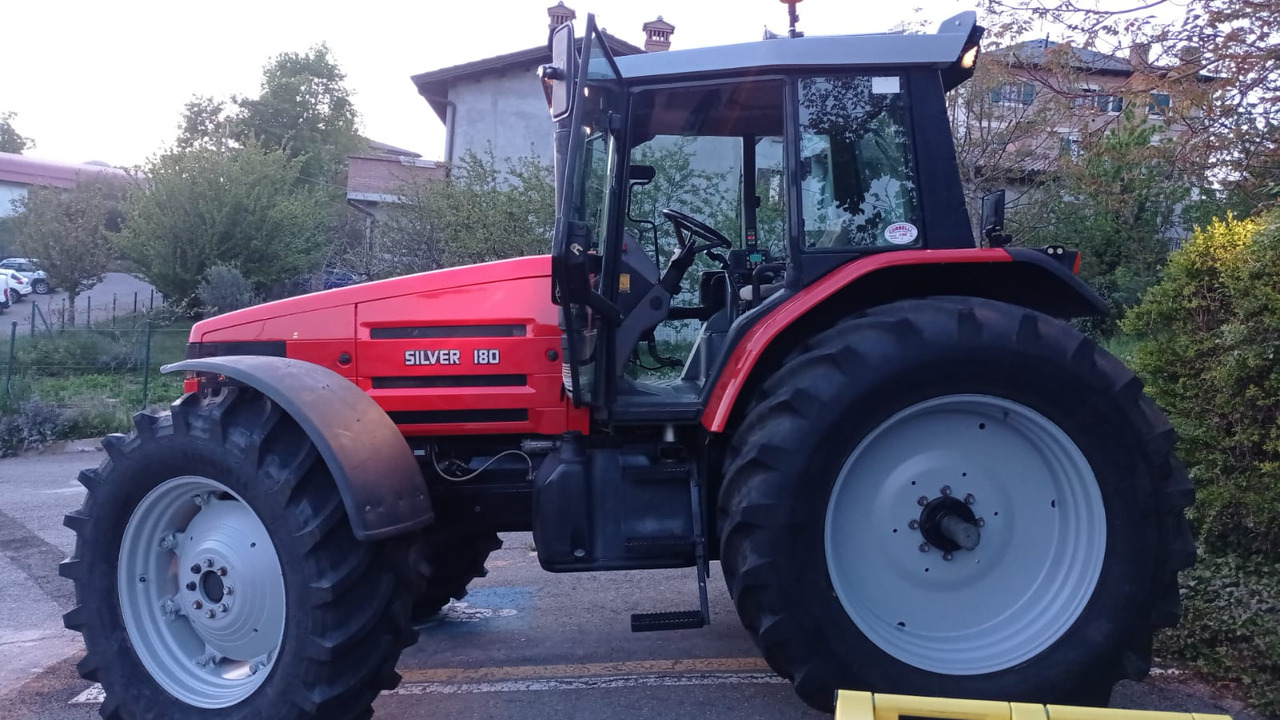 Trattore usato Same SILVER 180 - Tracteur agricole: photos 4 Trattore usato Same SILVER 180 - Tracteur agricole: photos 4