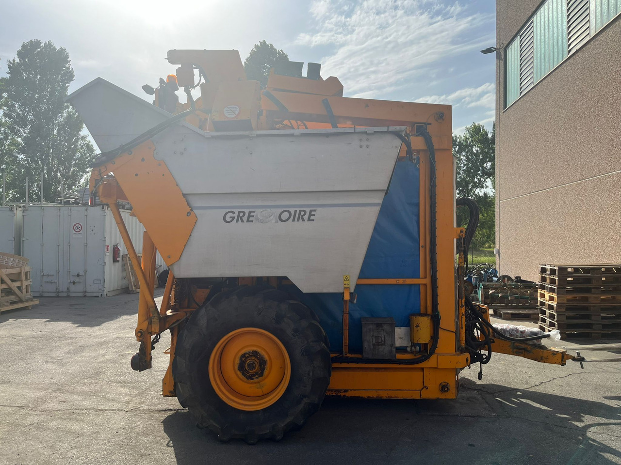 Vendemmiatrice usata Grégoire G60I - Machine à vendanger: photos 3 Vendemmiatrice usata Grégoire G60I - Machine à vendanger: photos 3