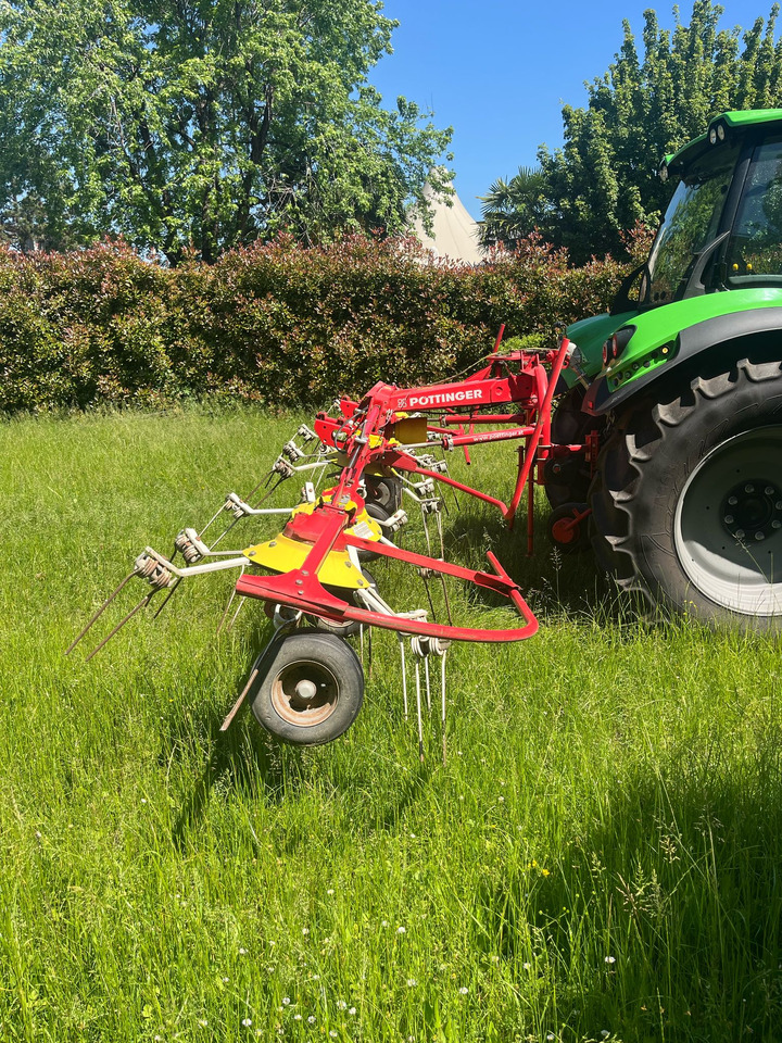 Voltafieno usato Pottinger Hit 690 N - Faneuse: photos 3 Voltafieno usato Pottinger Hit 690 N - Faneuse: photos 3