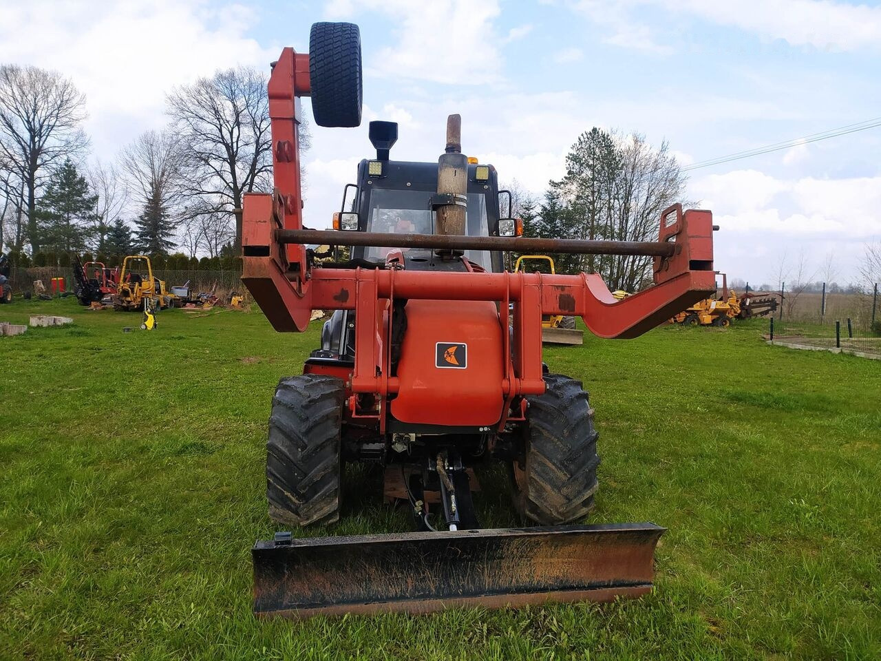 Trancheuse Ditch-Witch Zahn R300: photos 10 Trancheuse Ditch-Witch Zahn R300: photos 10
