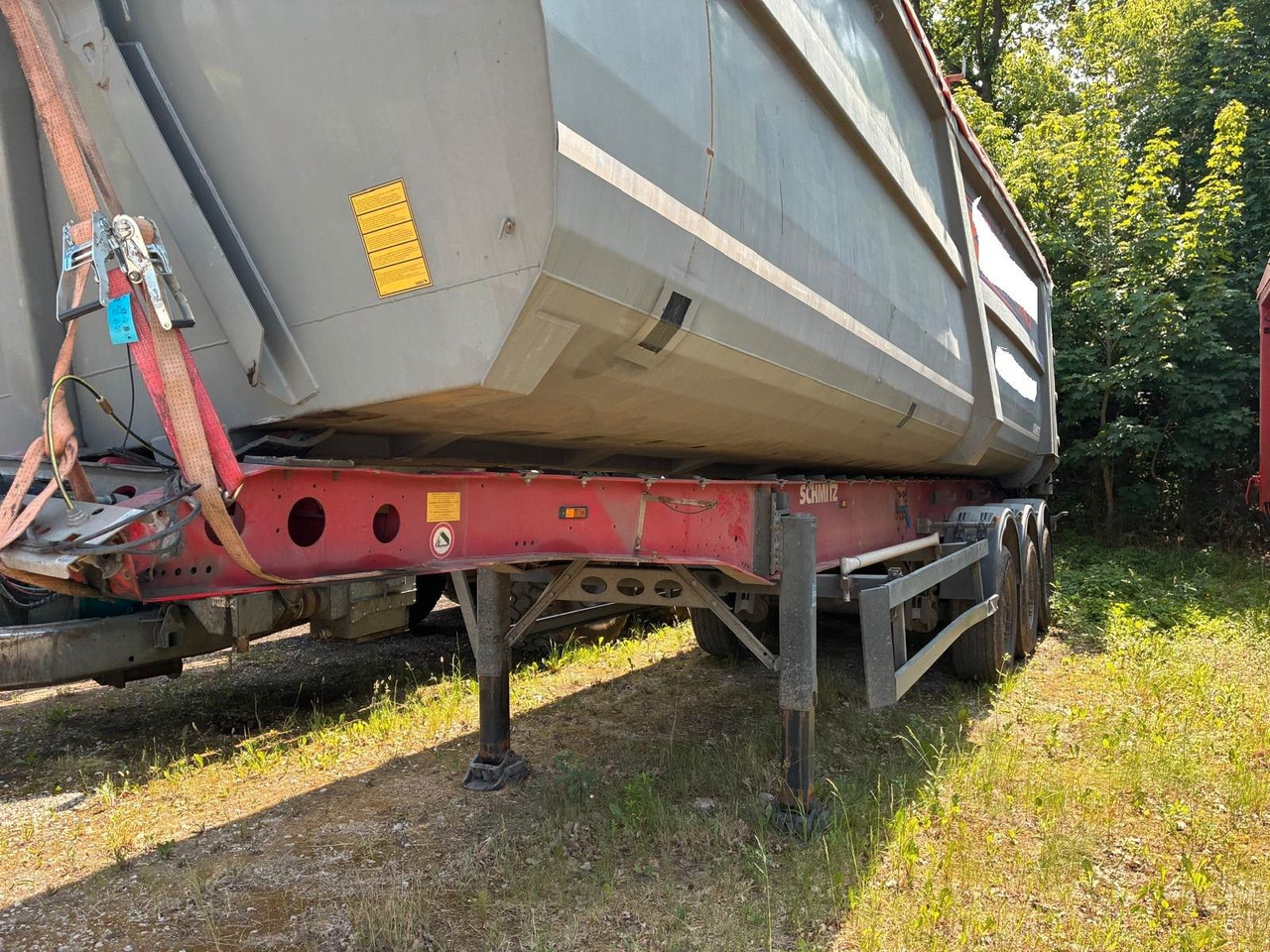Schmitz Cargobull Unfall Stahlmulde 55m3 - Semi-remorque benne: photos 3 Schmitz Cargobull Unfall Stahlmulde 55m3 - Semi-remorque benne: photos 3