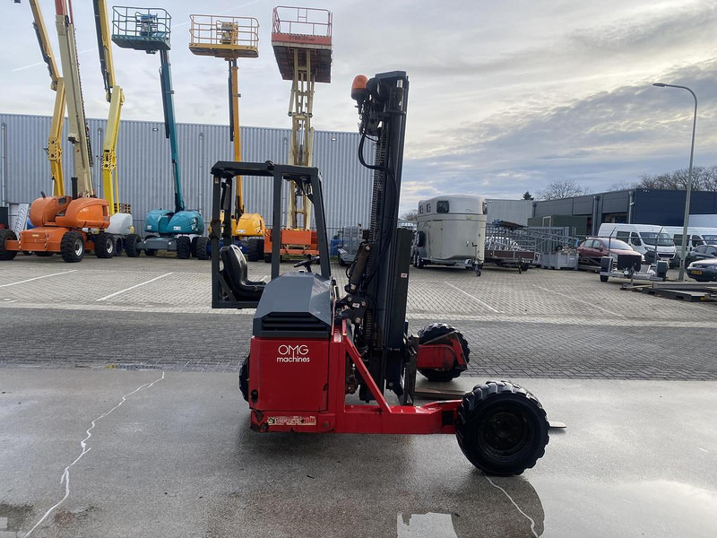 Moffett M4 25.3 / Kooiaap - Chariot embarqué: photos 4 Moffett M4 25.3 / Kooiaap - Chariot embarqué: photos 4