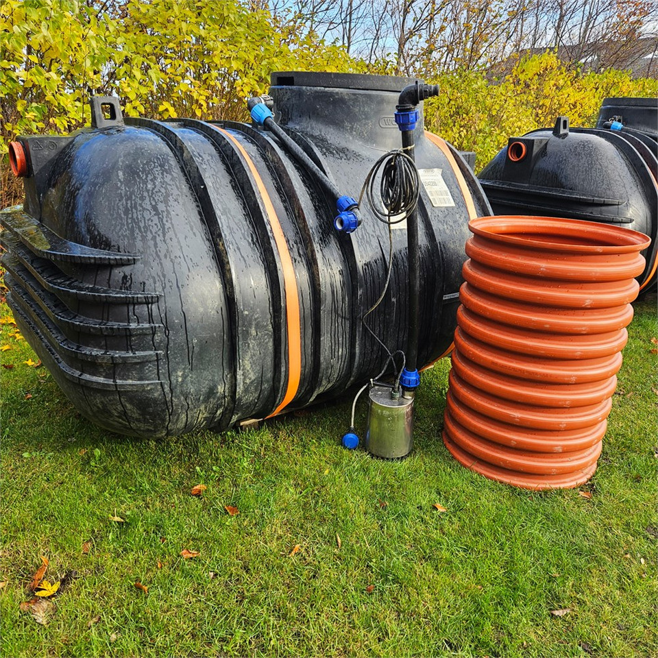 ABC 2 m3 - Cuve de stockage, L'équipement de construction: photos 2 ABC 2 m3 - Cuve de stockage, L'équipement de construction: photos 2