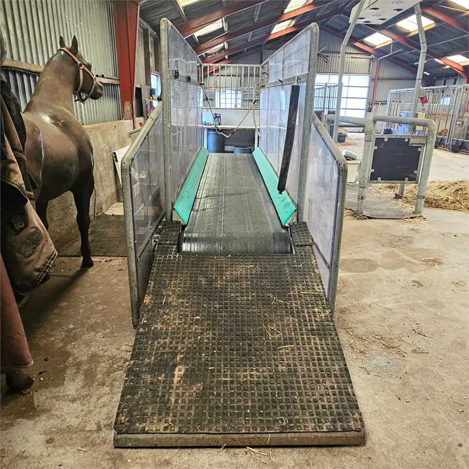 ABC 2000 T4 - Matériel d'élevage: photos 4 ABC 2000 T4 - Matériel d'élevage: photos 4