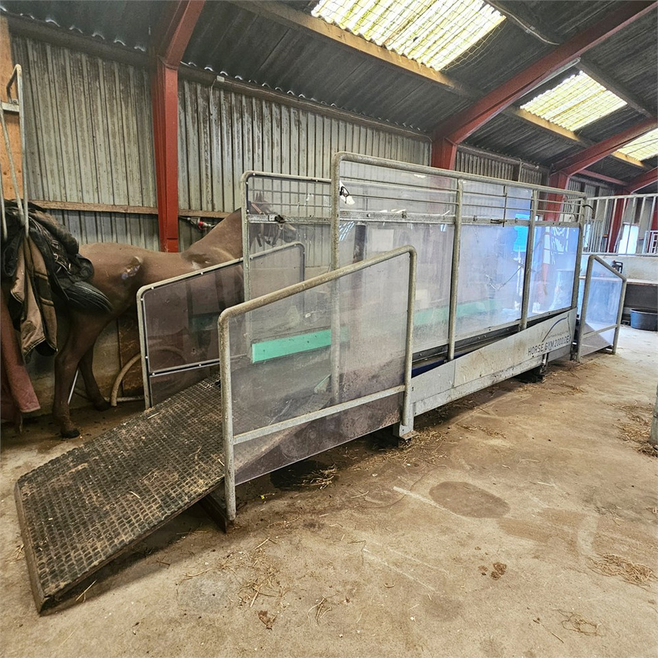 ABC 2000 T4 - Matériel d'élevage: photos 3 ABC 2000 T4 - Matériel d'élevage: photos 3