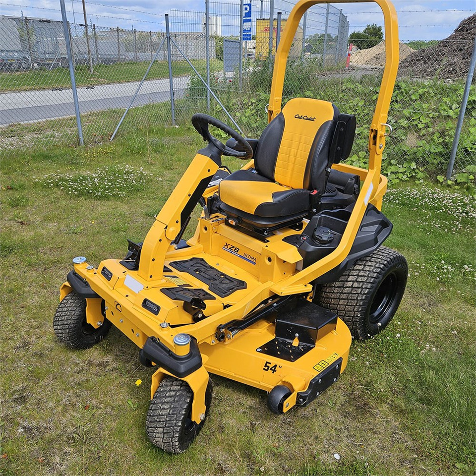 ABC Cub Cadet XZ8 Zero Turn - Motofaucheuse: photos 2 ABC Cub Cadet XZ8 Zero Turn - Motofaucheuse: photos 2