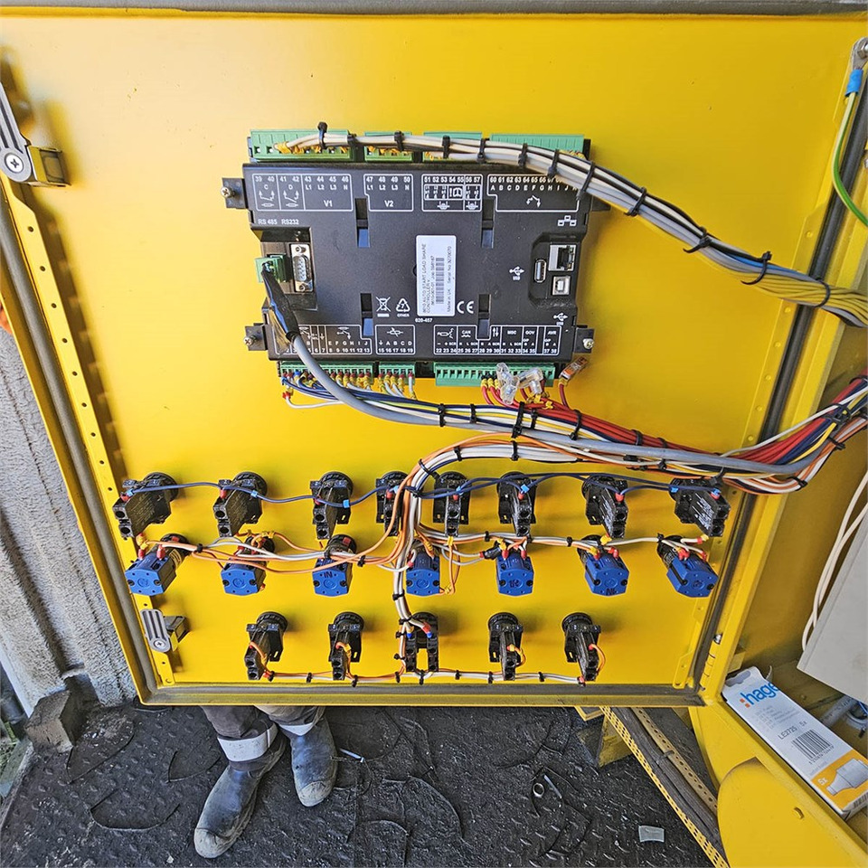 ABC Cummins diesel generator — crédit-bail ABC Cummins diesel generator: photos 40 ABC Cummins diesel generator — crédit-bail ABC Cummins diesel generator: photos 40