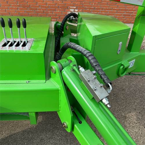 Nacelle sur remorque ABC Saga First Lift Platform TBL-14A: photos 12 Nacelle sur remorque ABC Saga First Lift Platform TBL-14A: photos 12