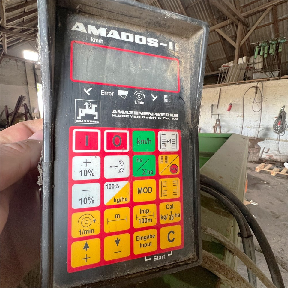 Epandeurs Amazone ZA-M Max: photos 6 Epandeurs Amazone ZA-M Max: photos 6