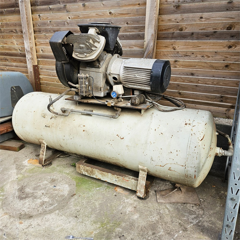 Atlas Copco Compressor - Compresseur d'air: photos 3 Atlas Copco Compressor - Compresseur d'air: photos 3
