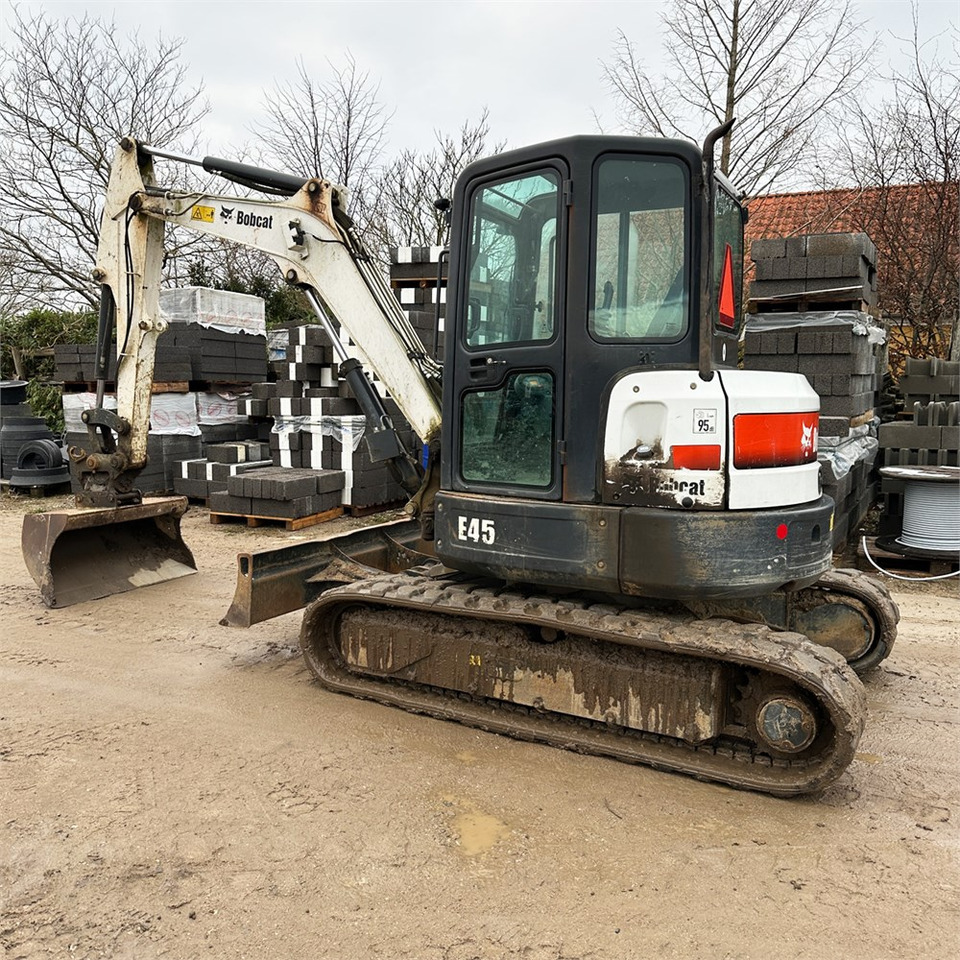 Mini pelle Bobcat E45: photos 7