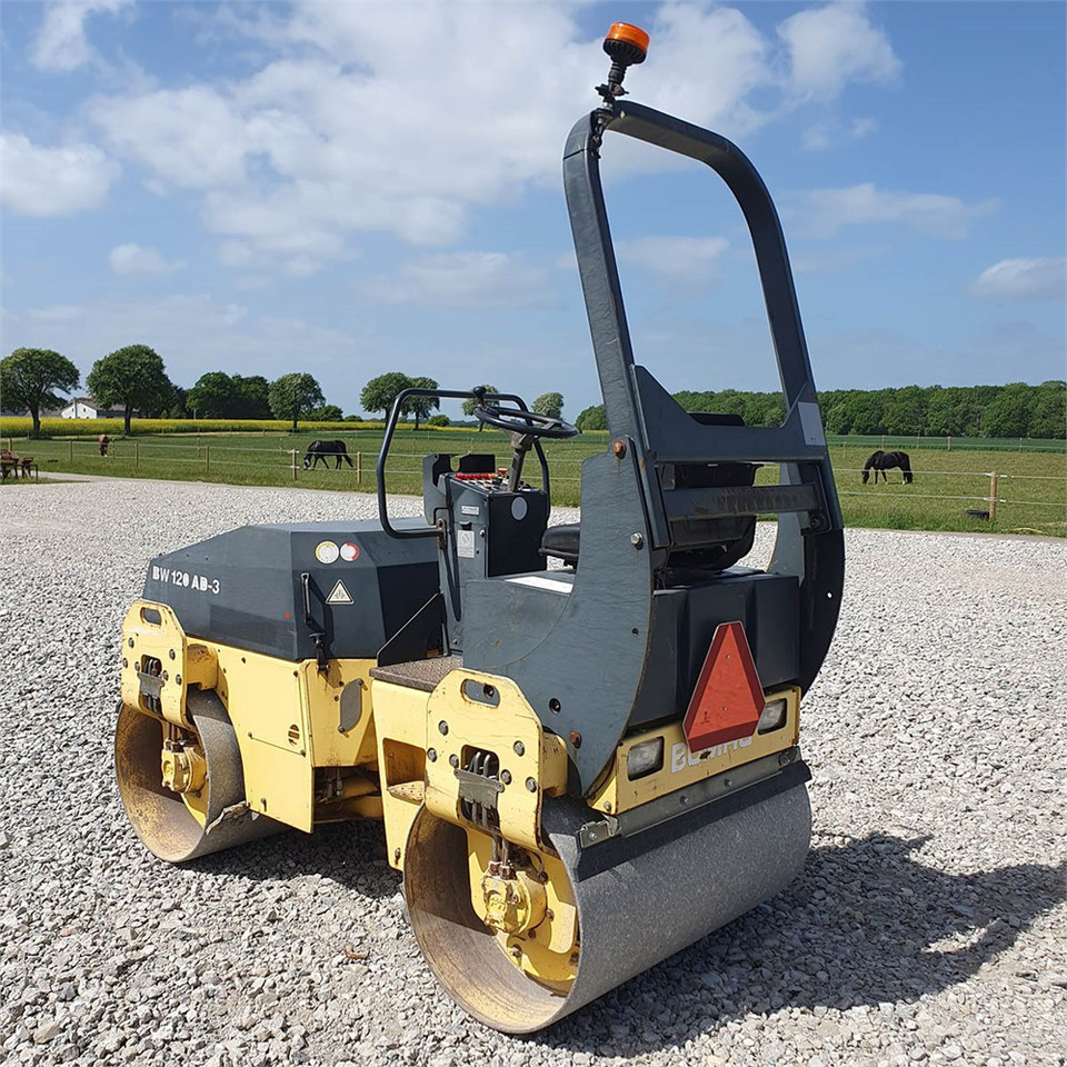 Bomag BW120 AD-3 - Compacteur: photos 4 Bomag BW120 AD-3 - Compacteur: photos 4