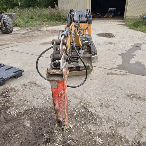 Case CX14 D - Mini pelle: photos 3 Case CX14 D - Mini pelle: photos 3