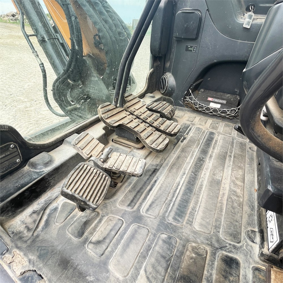 Case CX60C — crédit-bail Case CX60C: photos 23