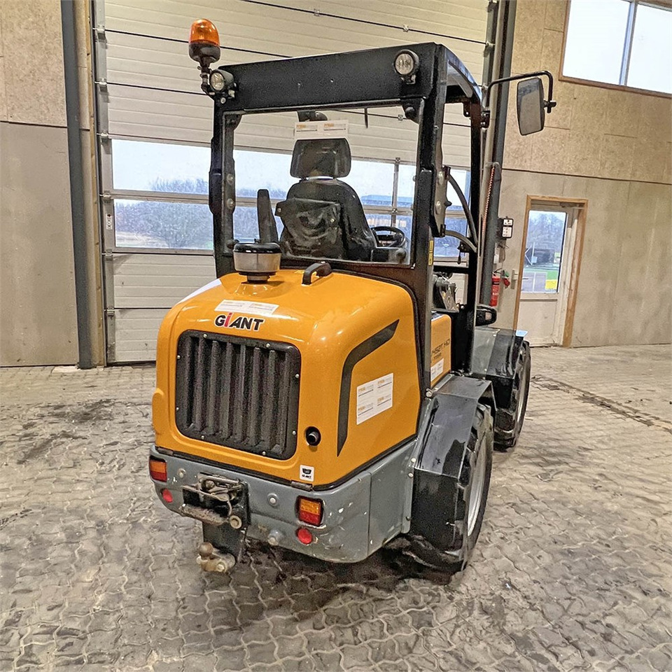 Chargeuse sur pneus Giant V452T X-Tra HD: photos 8 Chargeuse sur pneus Giant V452T X-Tra HD: photos 8