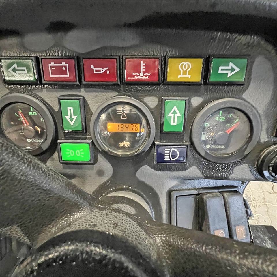 Chargeuse sur pneus Giant V452T X-Tra HD: photos 20 Chargeuse sur pneus Giant V452T X-Tra HD: photos 20