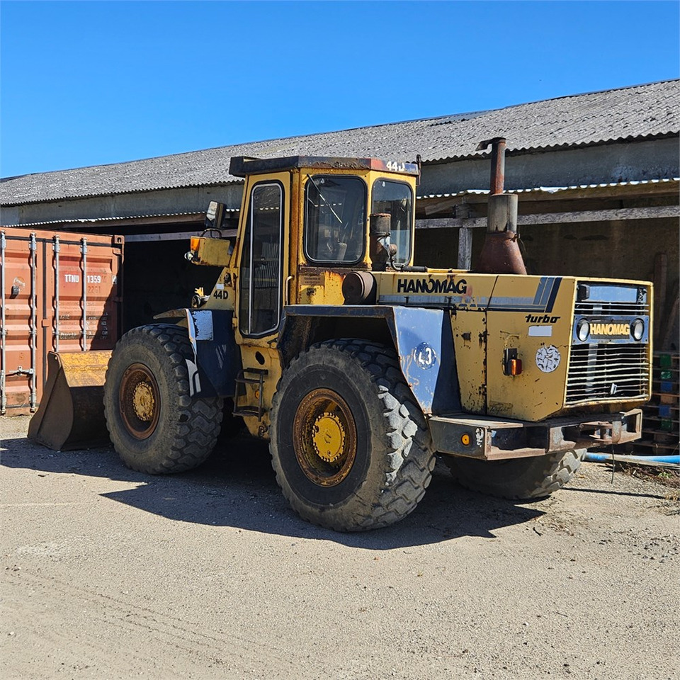 Hanomag 44D Turbo - Chargeuse sur pneus: photos 3 Hanomag 44D Turbo - Chargeuse sur pneus: photos 3