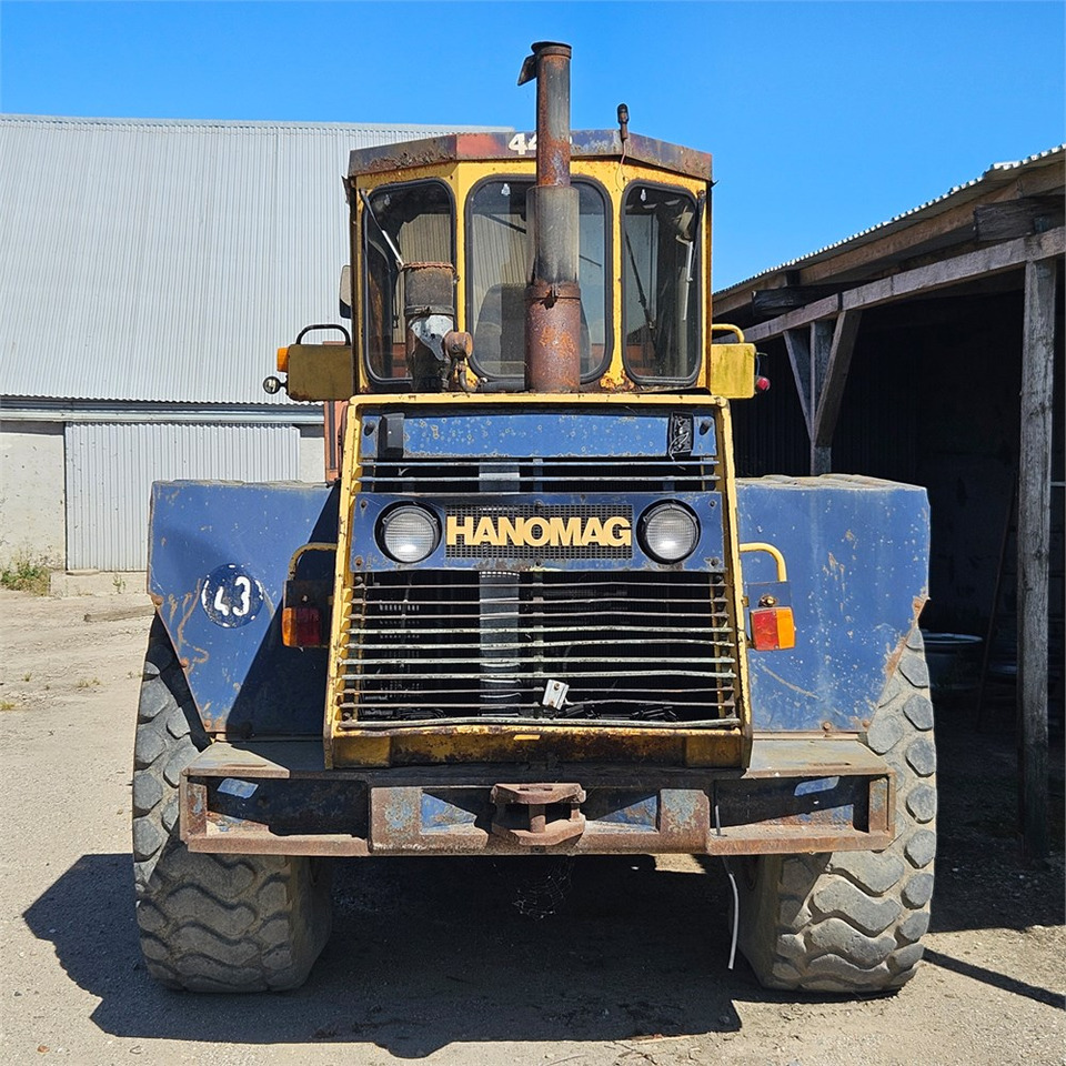 Hanomag 44D Turbo - Chargeuse sur pneus: photos 4 Hanomag 44D Turbo - Chargeuse sur pneus: photos 4